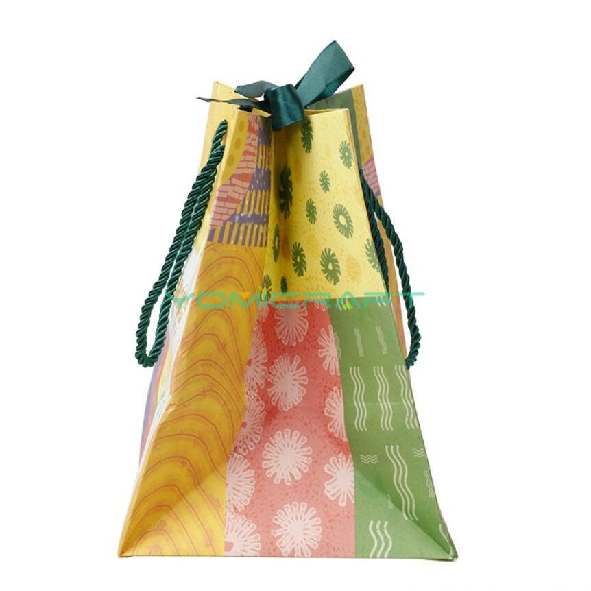 Nylon handle bag packaging paper